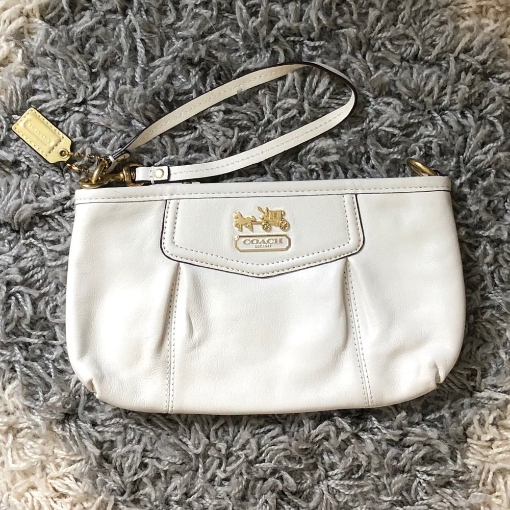 Coach Madison Leather Large Wristlet in ivory